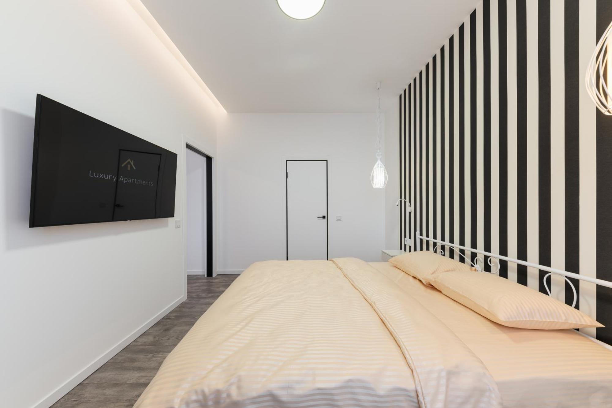 Luxury Apartments Laborca Uzhhorod Exterior photo