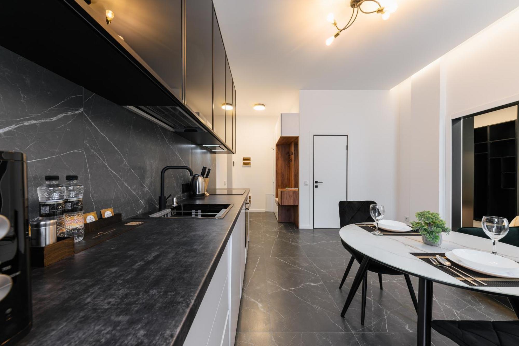 Luxury Apartments Laborca Uzhhorod Exterior photo