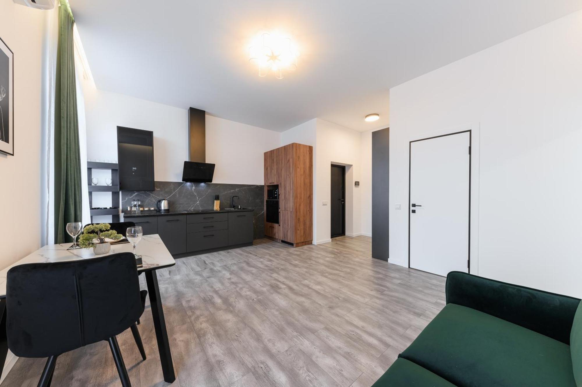 Luxury Apartments Laborca Uzhhorod Exterior photo